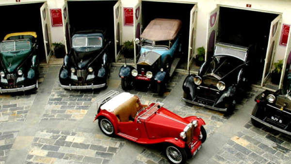 Vintage-Car-Museum (1)